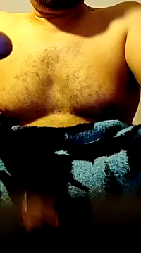 Snapshot of Hotarabicboy36y chatting on 12-10-24, 06:28 Hotarabicboy36y online show from 12-10-24, 06:28