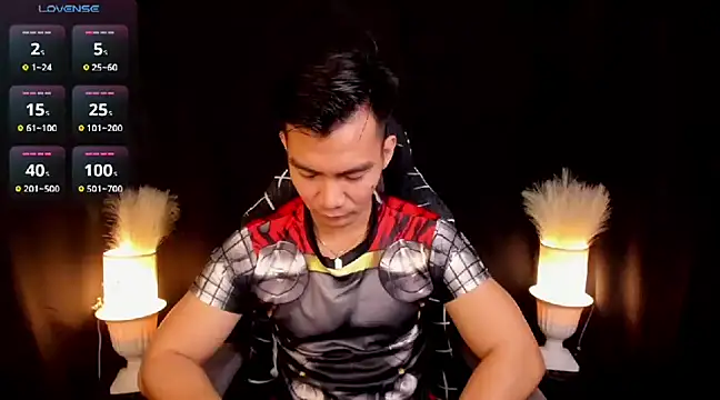 Snapshot of 000batman000 chatting on 02-26-25, 01:43 000batman000 online show from 02-26-25, 01:43