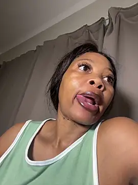 cherrybabe76 online show from 03-19-25, 08:54