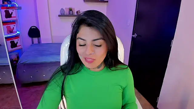 Catalinaa martinez online show from 12-30-24, 12:00