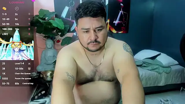 Snapshot of oso_dirty_ chatting on 01-05-25, 05:30 oso dirty online show from 01-05-25, 05:30