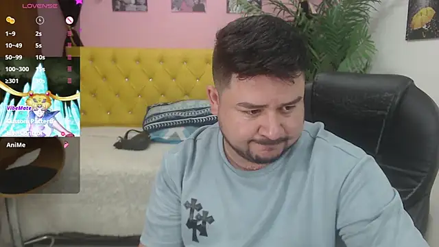 Snapshot of oso_dirty_ chatting on 02-25-25, 05:36 oso dirty online show from 02-25-25, 05:36