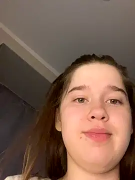 Snapshot of HornyGirlH chatting on 11-07-25, 03:39 HornyGirlH online show from 11-07-25, 03:39