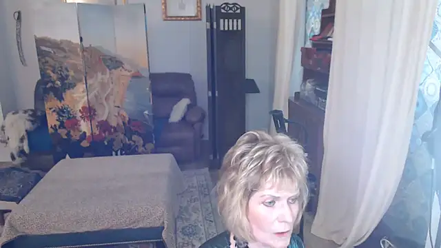 SindeeDix online show from 06-01-26, 01:35