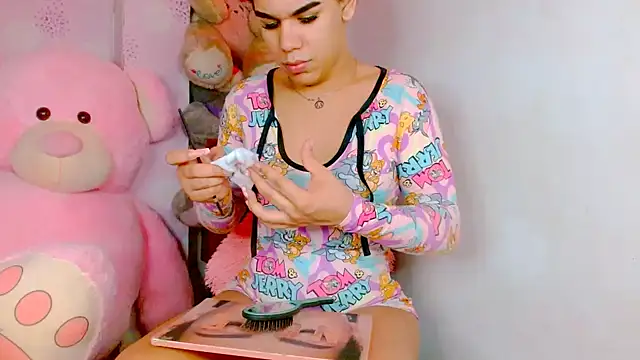 veronica villalba online show from 12-20-24, 05:47