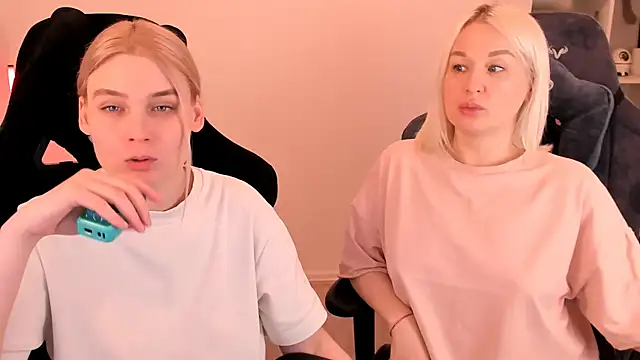 hotblonds online show from 03-06-25, 03:45