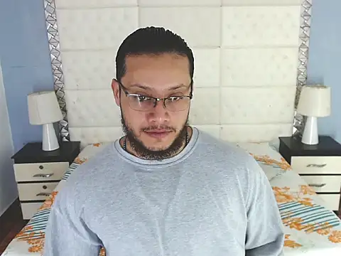 WilliamJhons online show from 03-13-25, 09:37