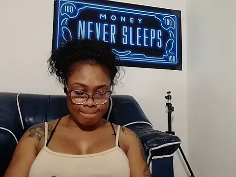 alexiaao9 online show from 04-11-26, 11:36