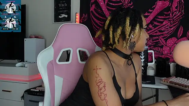 goddessxdreaxo online show from 12-03-25, 06:39