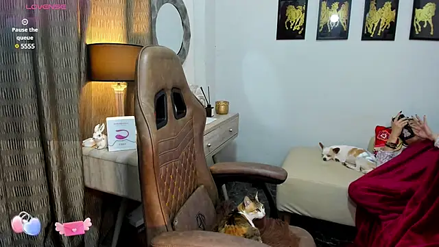 Snapshot of TwilightMistress69 chatting on 12-21-24, 07:13 TwilightMistress69 online show from 12-21-24, 07:13