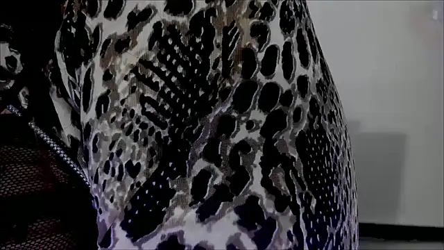 Conny hot3 online show from 02-28-25, 05:26