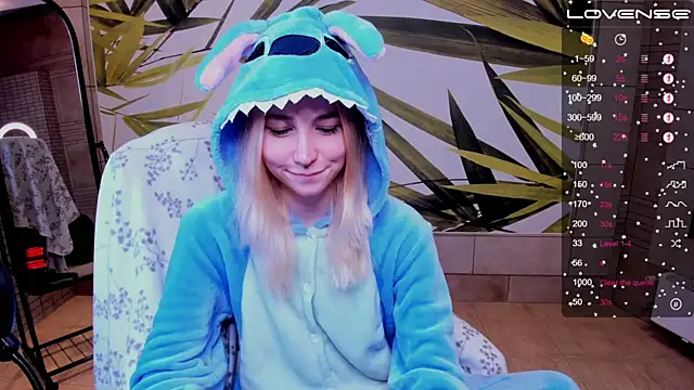 fleximona online show from 10-19-25, 08:37