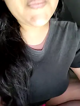 Snapshot of Annerae chatting on 01-16-26, 03:38 Annerae online show from 01-16-26, 03:38