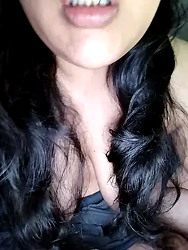 Annerae online show from 03-15-26, 08:04