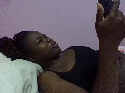 Snapshot of cute-marianna chatting on 07-08-26, 04:28 cute-marianna online show from 07-08-26, 04:28