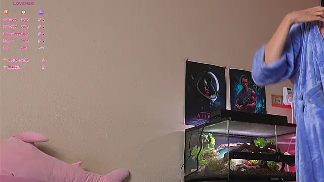 YaraAveiri online show from 04-03-26, 10:46