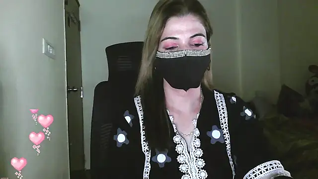 Snapshot of Cute_Sonii chatting on 05-13-26, 12:02 Cute Sonii online show from 05-13-26, 12:02