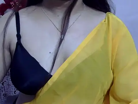 Snapshot of mahira_999 chatting on 03-19-25, 03:20 mahira 999 online show from 03-19-25, 03:20