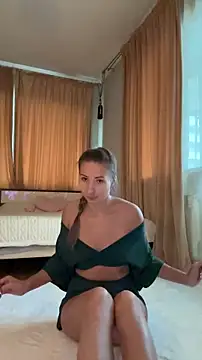 Snapshot of YOUR-KARINA chatting on 11-04-25, 06:56 YOUR-KARINA online show from 11-04-25, 06:56