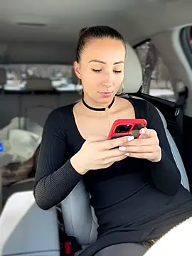 YOUR-KARINA online show from 03-13-26, 05:47