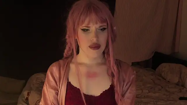 EffieMinki online show from 01-15-25, 03:50