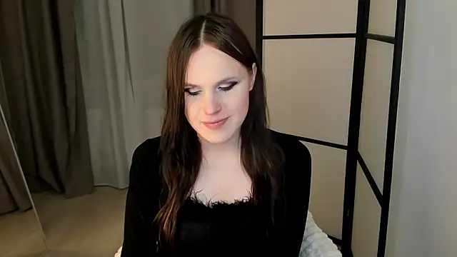 EffieMinki online show from 03-12-26, 08:59