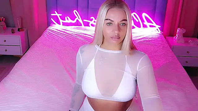 AllwaysHotJ online show from 11-04-25, 02:10