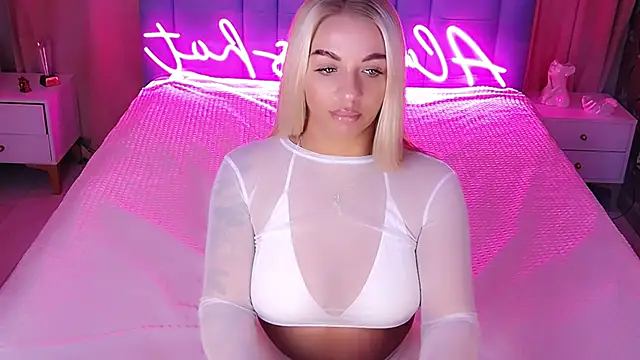 AllwaysHotJ online show from 11-19-25, 02:22