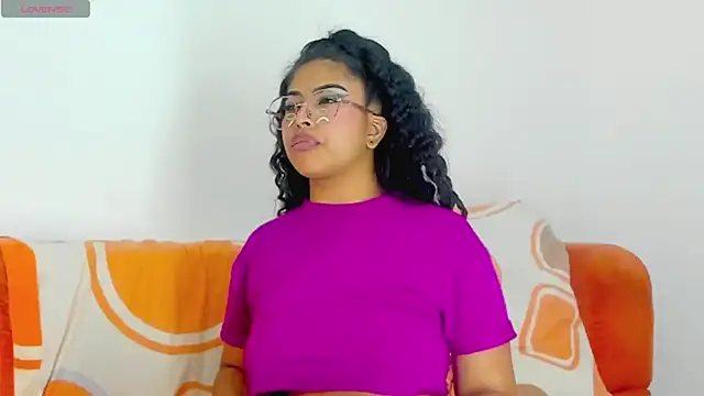 Snapshot of moana_taylor chatting on 06-22-26, 03:53 moana taylor online show from 06-22-26, 03:53