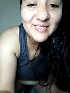 Snapshot of Gatubela212 chatting on 04-29-26, 02:59 Gatubela212 online show from 04-29-26, 02:59