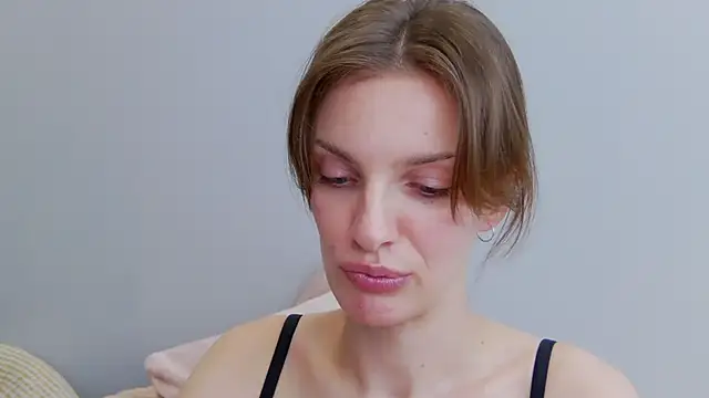 Beauty Alex online show from 01-28-25, 07:43