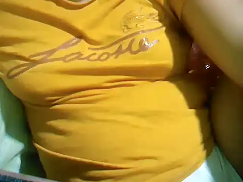 Snapshot of ashlylove25 chatting on 05-15-26, 11:56 ashlylove25 online show from 05-15-26, 11:56
