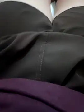 Snapshot of DuqueRJ chatting on 03-02-25, 05:23 DuqueRJ online show from 03-02-25, 05:23