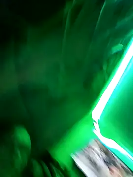 laller1979 online show from 04-18-26, 02:59