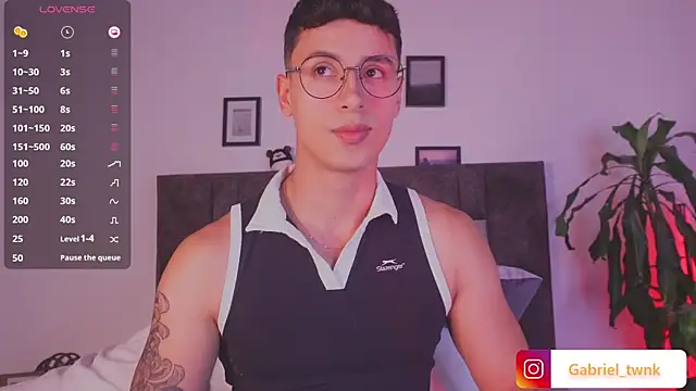 I Gabriel online show from 07-23-26, 04:43