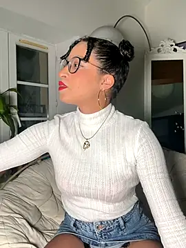 Lauyako online show from 10-11-25, 06:17