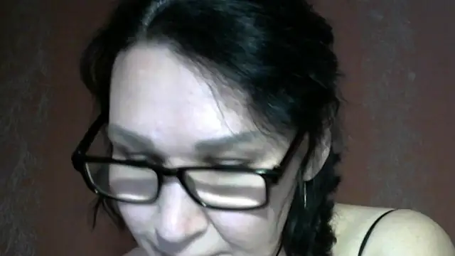PrettyAndWild online show from 06-19-26, 03:05