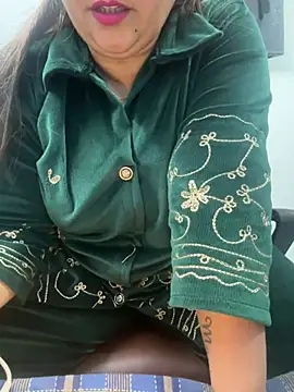 Preet Kaur 69 online show from 01-18-25, 06:10