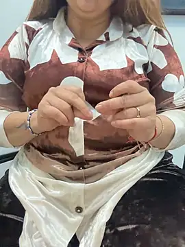 Preet Kaur 69 online show from 01-15-26, 06:33