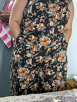 Snapshot of Preet_Kaur_69 chatting on 06-19-26, 04:55 Preet Kaur 69 online show from 06-19-26, 04:55