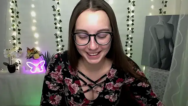 SweetPrincess  online show from 01-17-25, 06:47