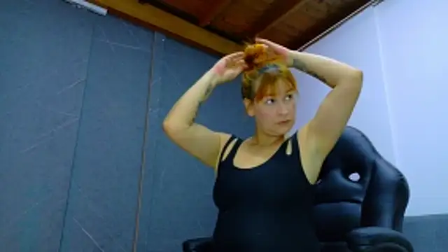 Britney taylor  online show from 02-12-26, 07:20