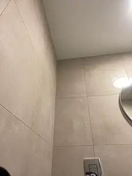 Snapshot of little_belucci chatting on 02-12-25, 11:18 little belucci online show from 02-12-25, 11:18