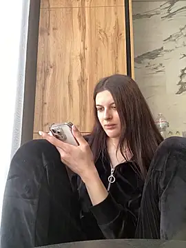 Snapshot of little_belucci chatting on 03-01-25, 09:15 little belucci online show from 03-01-25, 09:15