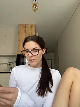 Snapshot of little_belucci chatting on 10-14-25, 12:50 little belucci online show from 10-14-25, 12:50