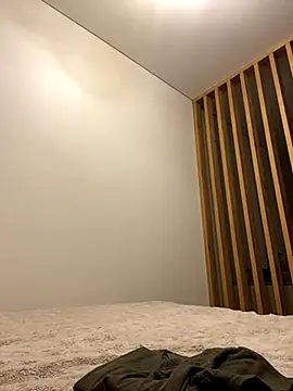 Snapshot of little_belucci chatting on 11-23-25, 04:29 little belucci online show from 11-23-25, 04:29