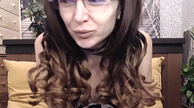 lilianleight online show from 02-06-25, 04:31