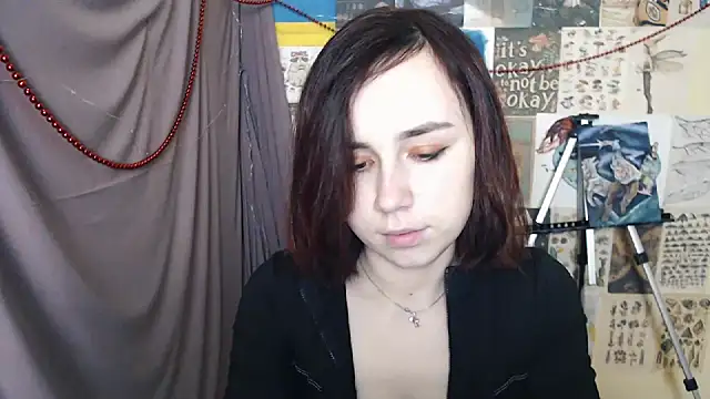 VeryVeryVeryShy  online show from 01-06-25, 07:09