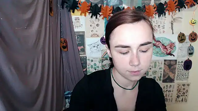 VeryVeryVeryShy  online show from 10-20-25, 05:52