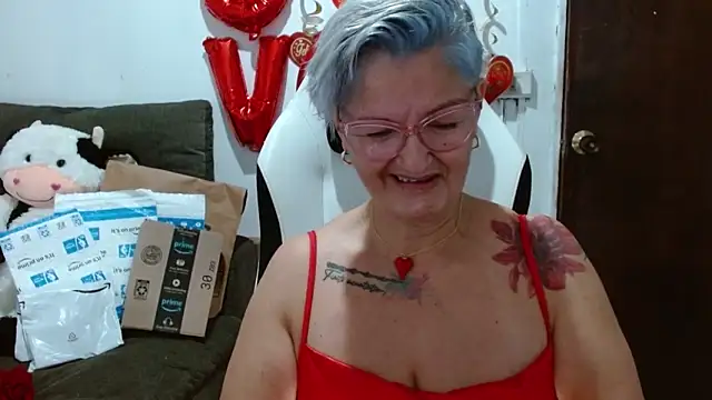 bety-cum2 online show from 02-14-26, 09:28